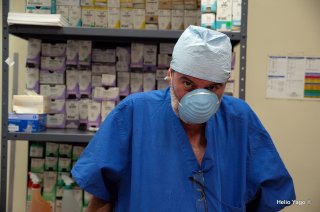 Equipo médico trabajando