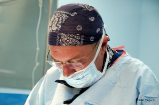 Equipo médico trabajando