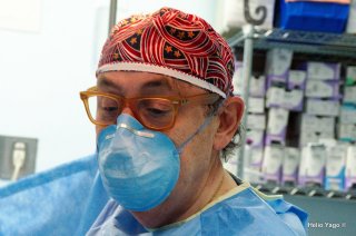 Equipo médico trabajando