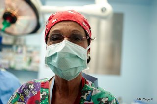 Equipo médico trabajando