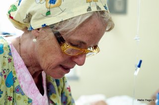 Equipo médico trabajando